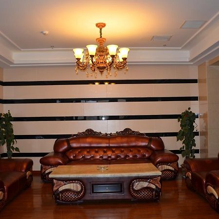 Super 8 Henshui Zhongxin North Avenue Hotel Hengshui Buitenkant foto