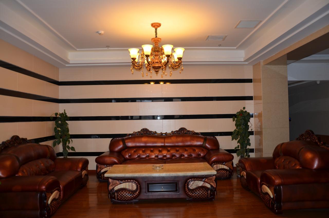 Super 8 Henshui Zhongxin North Avenue Hotel Hengshui Buitenkant foto