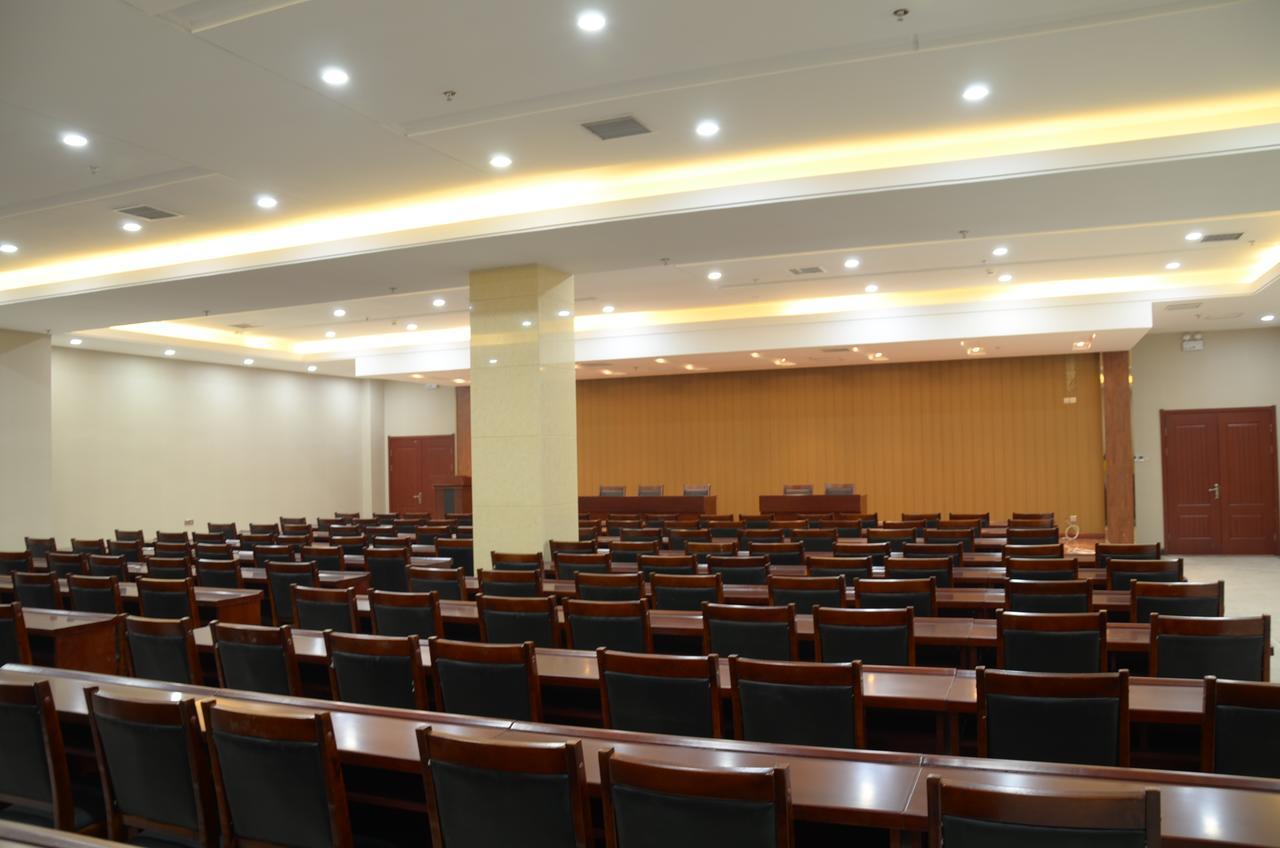 Super 8 Henshui Zhongxin North Avenue Hotel Hengshui Buitenkant foto